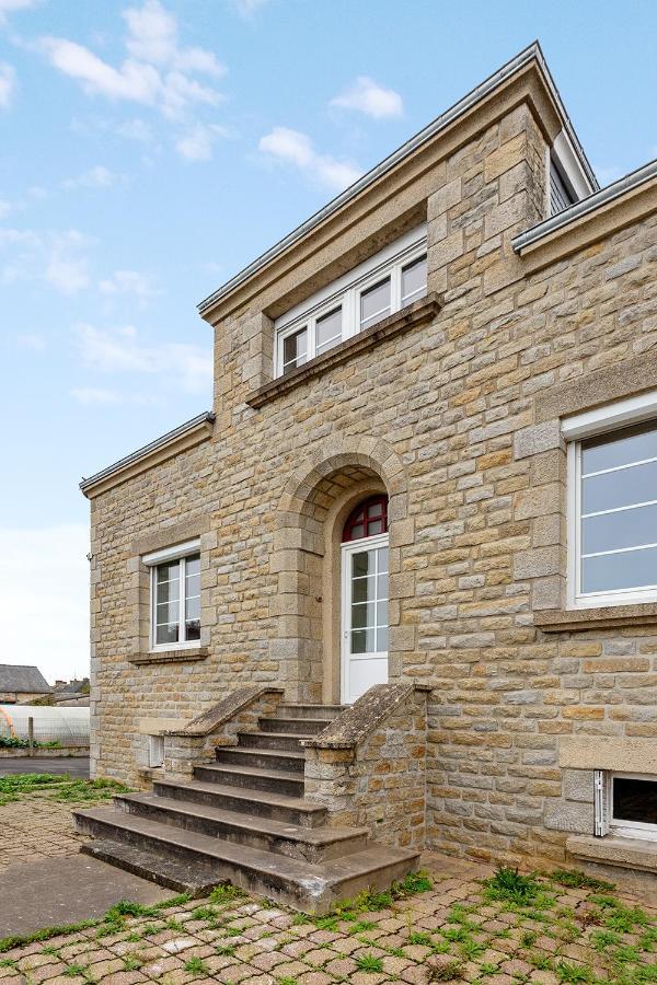 شقة Loft British Au Pied Du Mont ! بونتورسون المظهر الخارجي الصورة