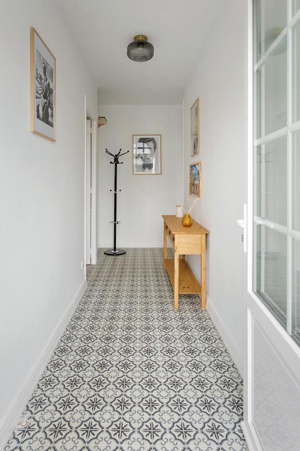 شقة Loft British Au Pied Du Mont ! بونتورسون المظهر الخارجي الصورة